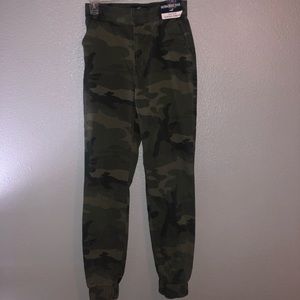 Camo ultra high rise classic stretch joggers